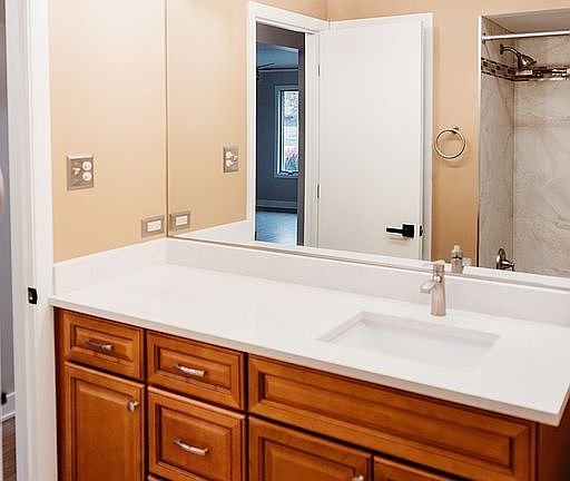 5th image of 6532 103rd St