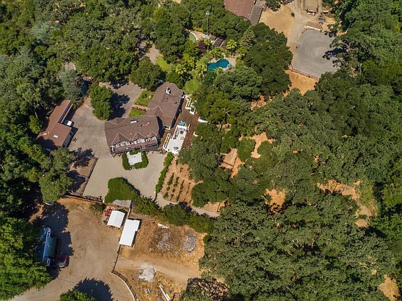 2nd image of 13660 Kell Ct