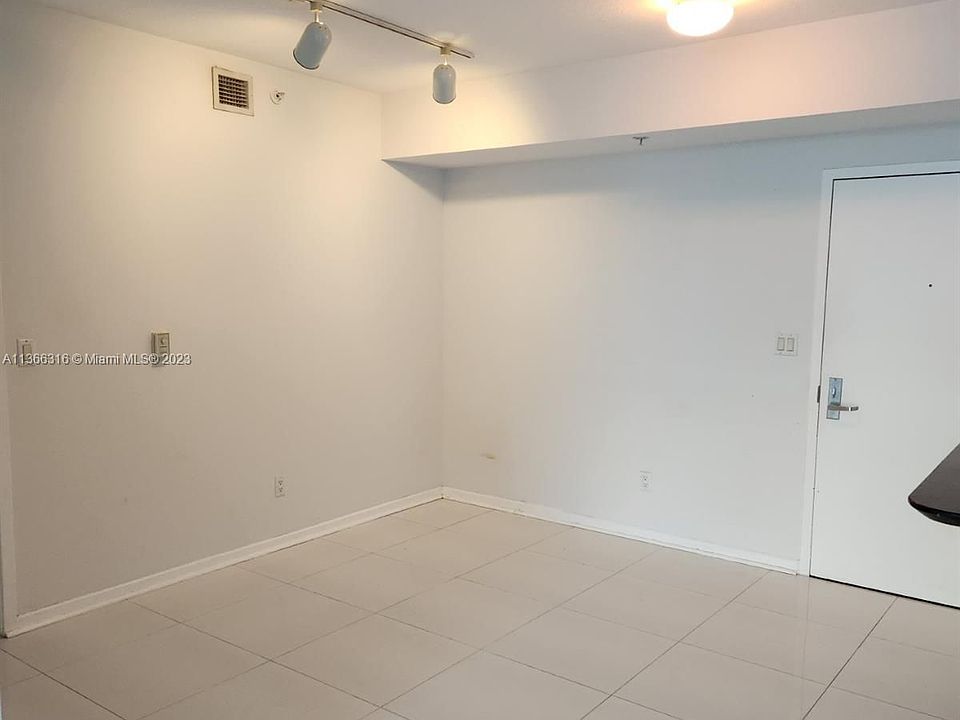 1st image of 325 Biscayne Blvd #2622