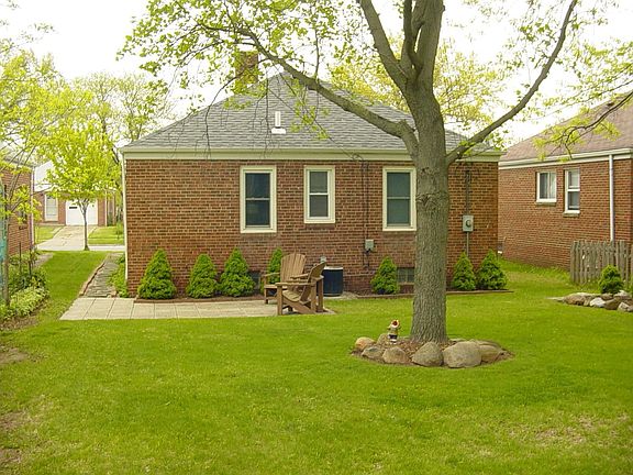 Exterior Rear