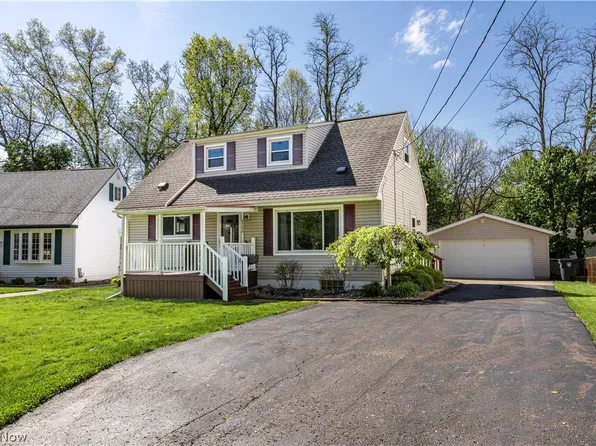2506 Income Dr, Akron, OH 44305