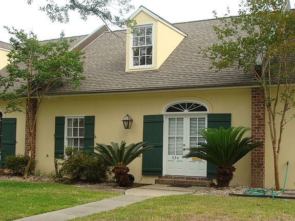 2nd image of 854 Kirby St
