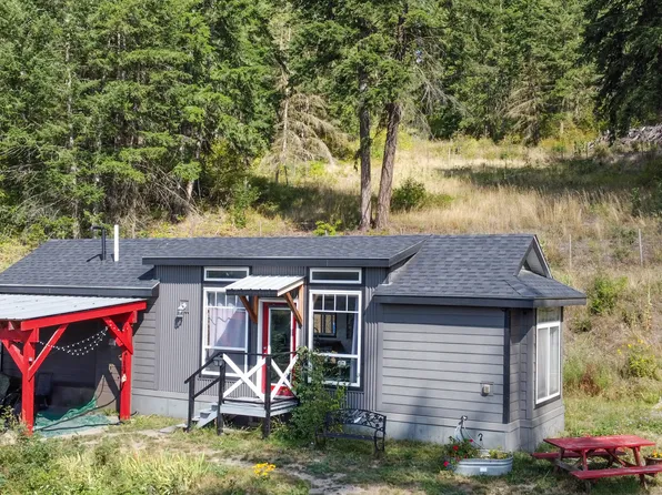 4050 White Lake Rd, Columbia Shuswap, BC V0E 2W0