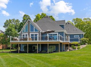 11817 Autumn Tree Dr, Fort Wayne, IN 46845