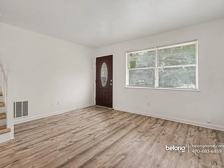4395 Flakes Mill Rd — Photo 2