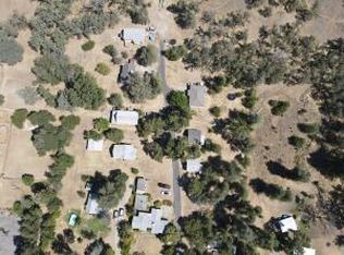 1888-1924 Branstetter Ln, Redding, CA 96001