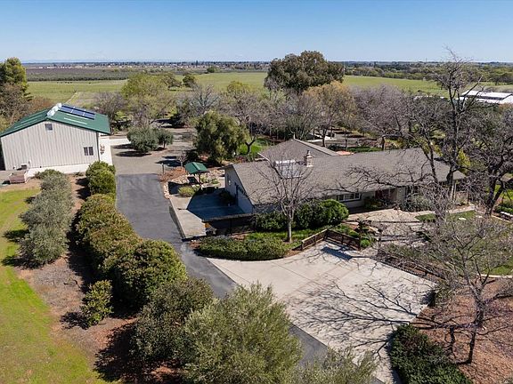 4th image of 28209 Encina Drive