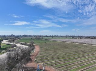 0 E Mount Whitney Ave, Laton, CA
