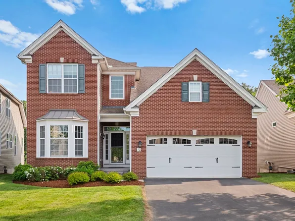 72 Sherwood Dr Unit 72, Methuen, MA 01844