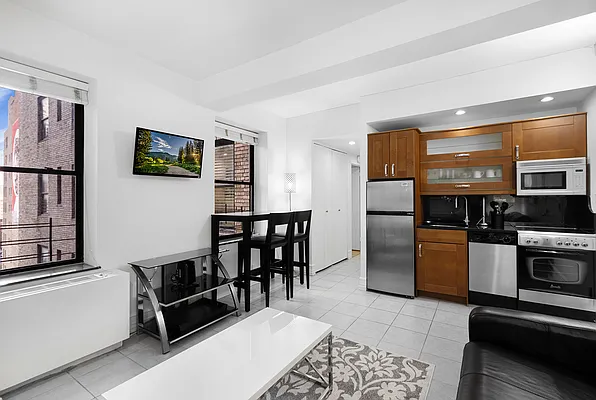 Rented by Compass | media 1