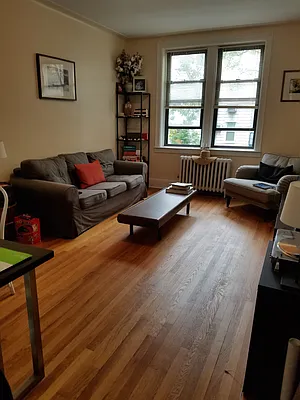 Rented by Grand & Co. | media 9