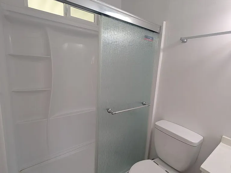 661 S Lilac Ave — Photo 10