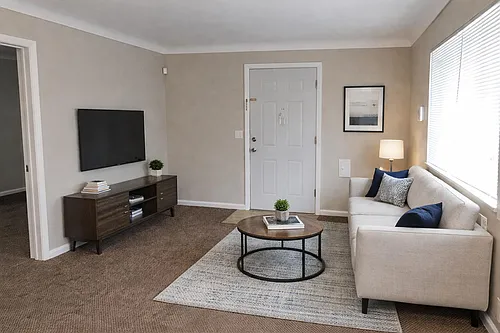 2024 N Westwood Ave #2024 Photo 1