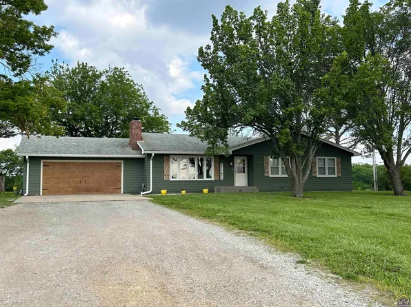 4130 SE Tecumseh Rd, Tecumseh, KS 66542
