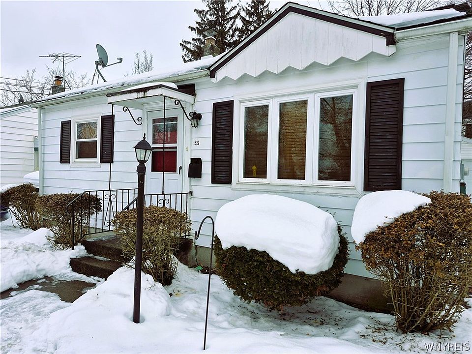 1st image of 519 Saint Lawrence Ave