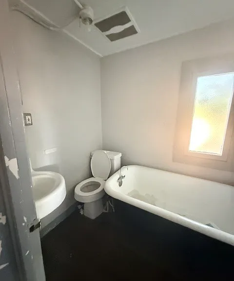 1710 Hardy St — Photo 35