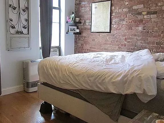 3rd image of 167 Avenue A APT 2