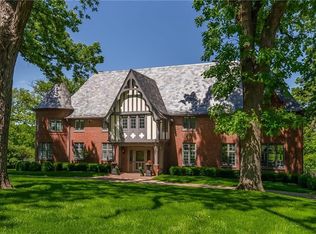 2624 Verona Rd, Mission Hills, KS 66208