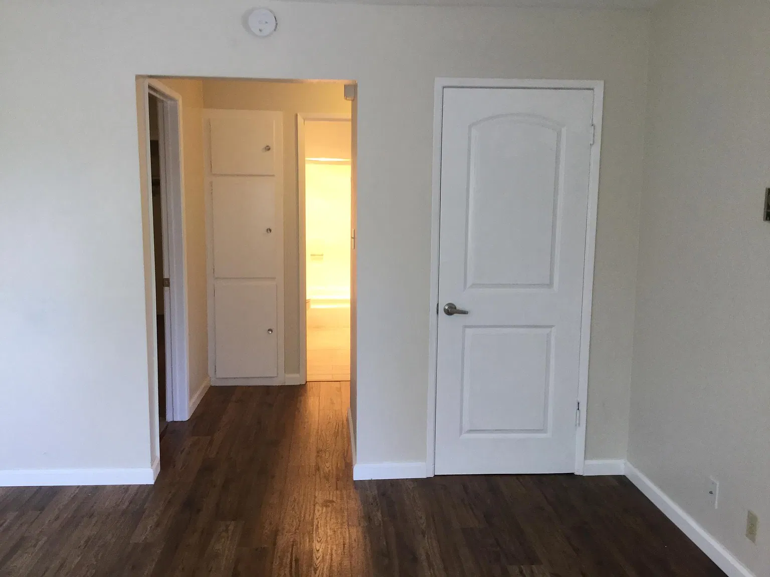 1170 Leff St — Photo 2