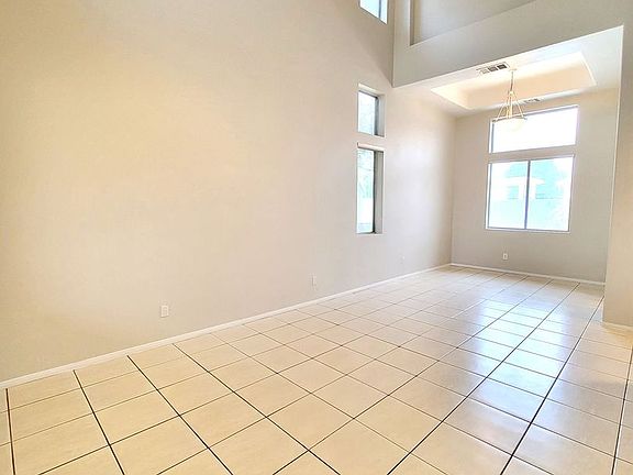 3rd image of 9318 Spellman Ct