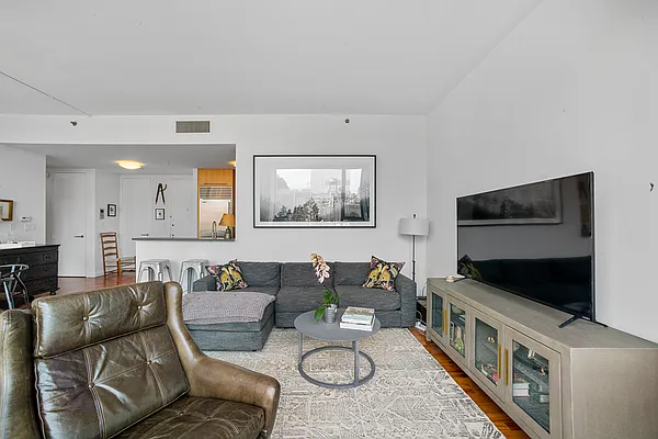 Sold by Upstairs Realty | media 2