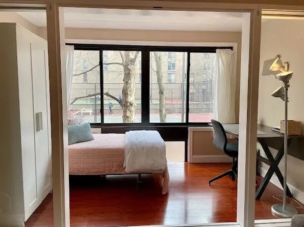 38 Juniper St APT 107, Brookline, MA 02445