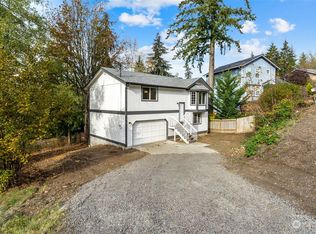 5702 NE Gamblewood Rd, Kingston, WA 98346