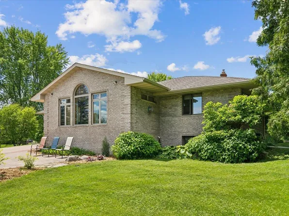 5793 Otter Lake Rd, White Bear Township, MN 55110