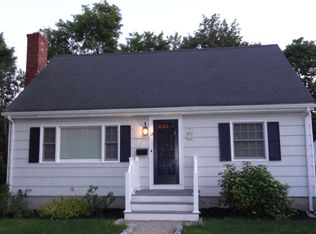 21 York Rd, Lynn, MA 01904