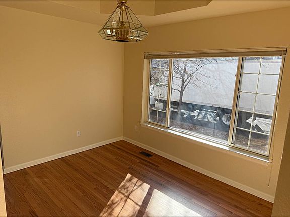 4th image of 4791 Franklin Dr