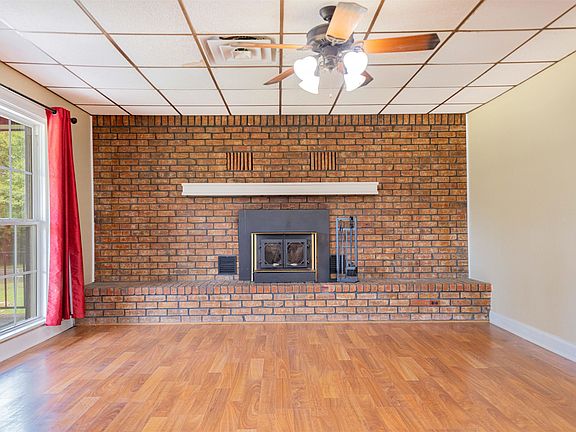 3rd image of 5599 W Juanita Rd