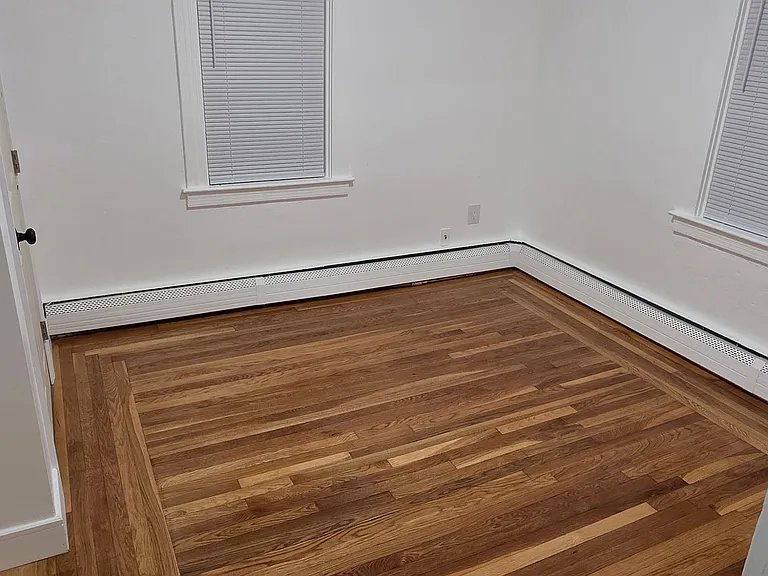 226 Farmington Ave #2 — Photo 7