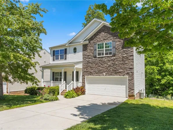 1203 Montreux Dr, Mebane, NC 27302