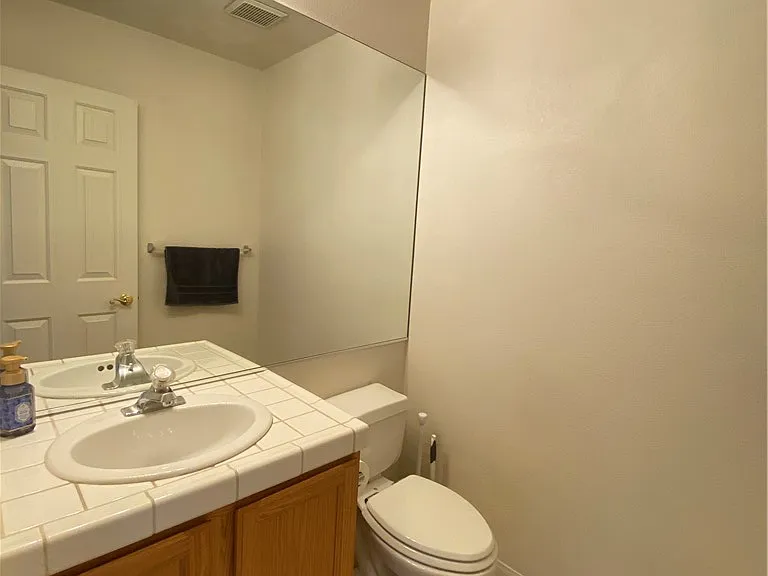 8328 Sea Glen Dr — Photo 3