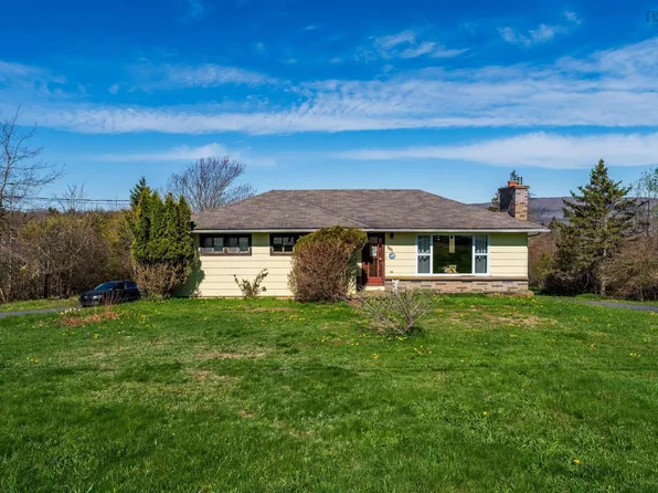 301 Highway 201, Moschelle, NS B0S 1A0