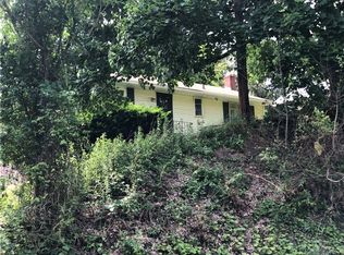 1041 N Main St, Washington, PA 15301