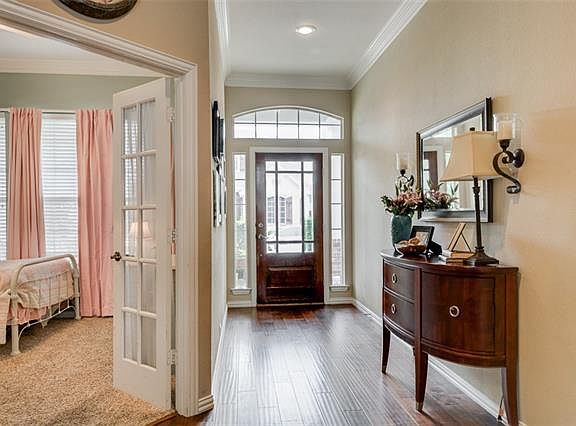 3rd image of 803 Kodiak Cir