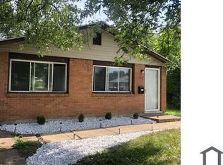 3217 Nelson Ave, Robbins, IL 60472