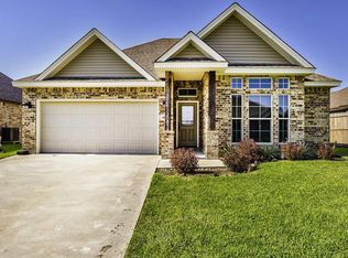 10405 Pine Ridge Ln, Port Arthur, TX 77640