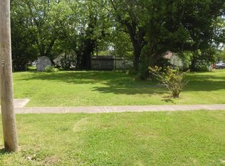 306 S Main St, Sorento, IL