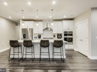 100 Saint Ives Pl APT 208, Oxon Hill, MD 20745