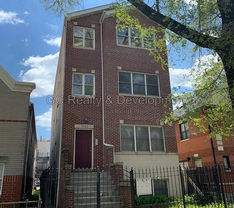 1505 N Maplewood Ave #2