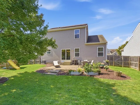 394 Hemhill Dr, Galloway, OH 43119