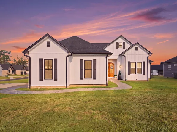 152 Willis Dr, Danville, KY 40422