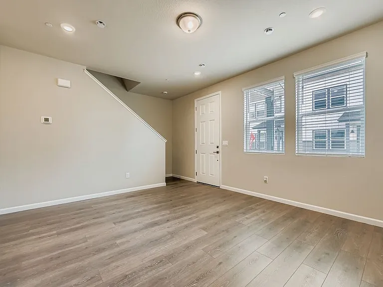 2755 Bear Springs Cir — Photo 7