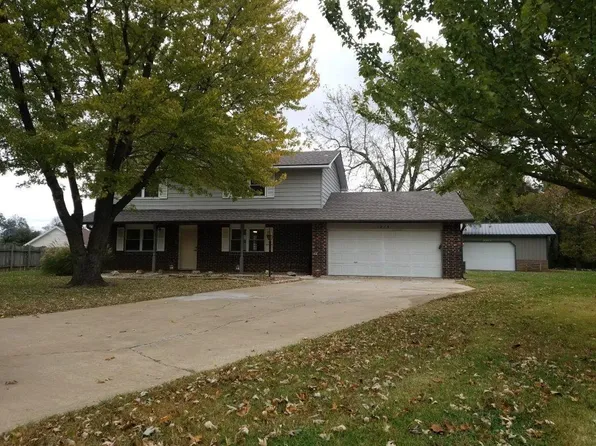 1213 Leelynjean Ln, Springdale, AR 72762