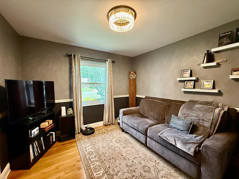 3791 Maule Rd — Photo 45