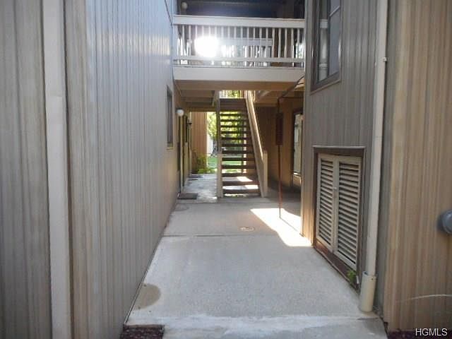 1st image of 47 Sycamore Dr
