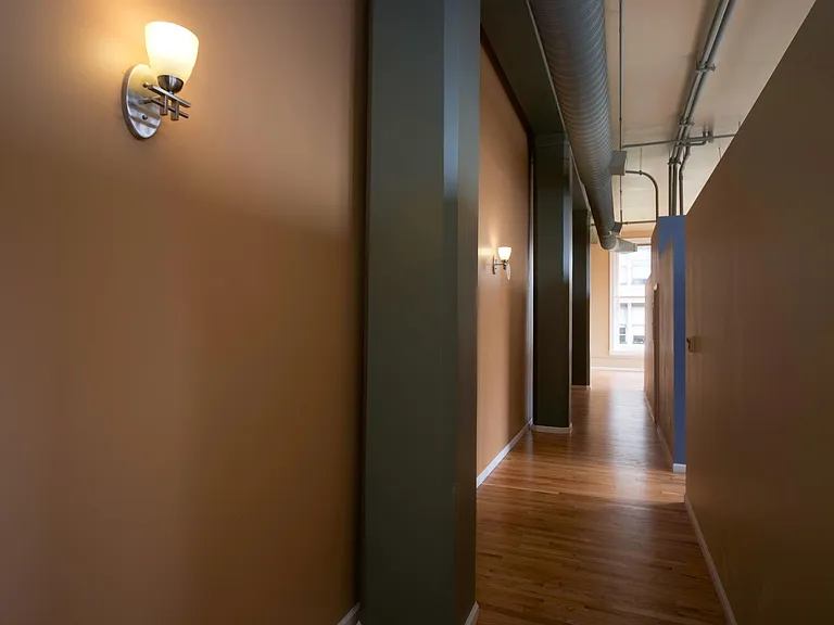 1555 California St #307 — Photo 19