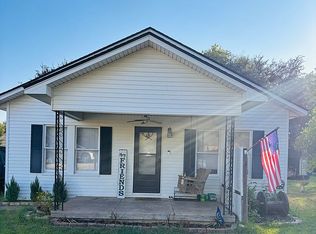 507 E South St, Lindale, TX 75771
